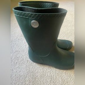Ugg rain boots—Hunter green